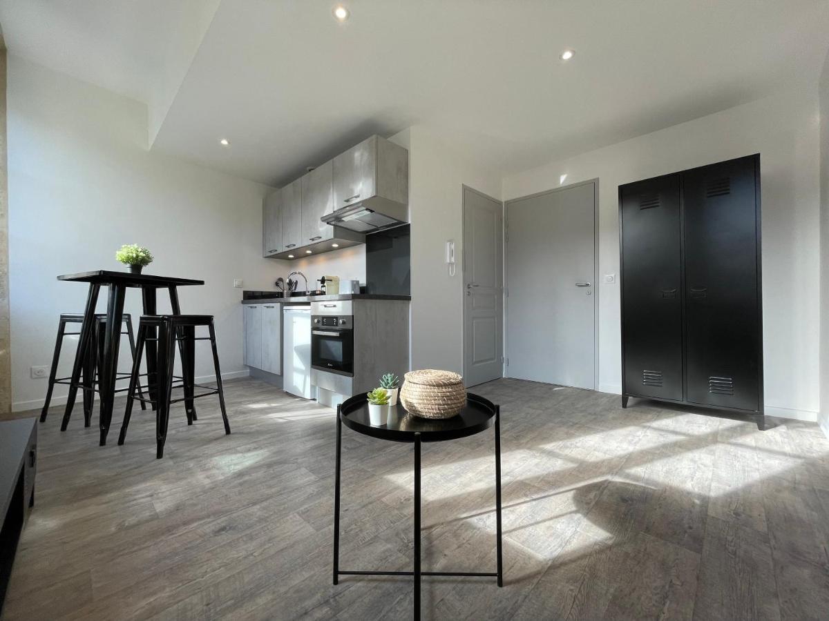 Superbes Studios De Charme, Lumineux Et Climatises En Plein Centre บอร์โด ภายนอก รูปภาพ